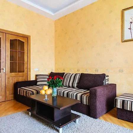 Apartament 33