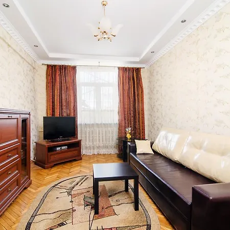Apartament 33